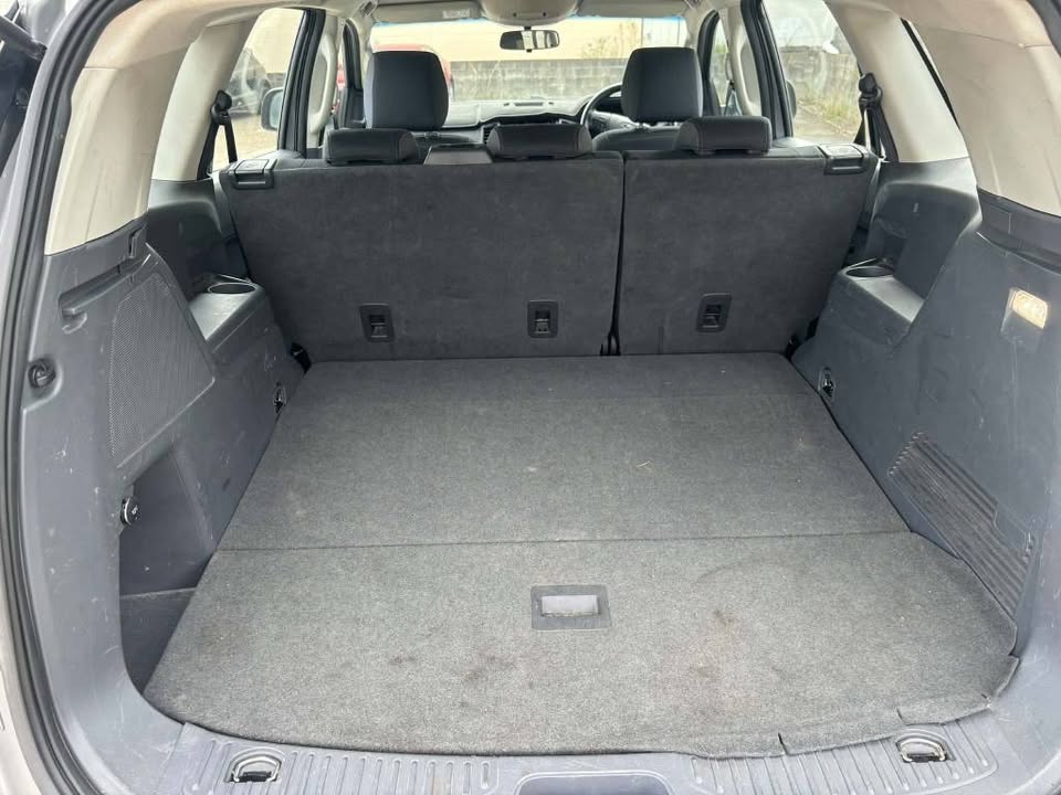 2017 Ford Everest Ambiente Easy Finance Great value 5.jpg